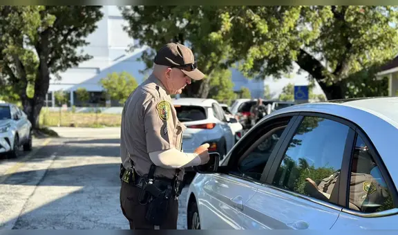 Atención, inmigrantes en EEUU: nueva ley autoriza a oficiales de tráfico a cuestionar a extranjeros sobre su estatus legal en este estado