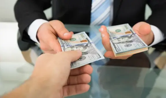 Hombre siguió cobrando la pensión de su padre fallecido en 1999 por 16 años: deberá devolver más de 630 mil euros a la Seguridad Social