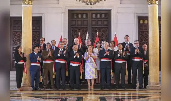 Dina Boluarte elige a Eduardo Arana de primer ministro y no renueva al Gabinete Ministerial