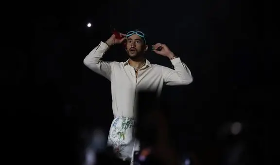 Bad Bunny triunfa en México mientras en Europa lo acusan de irregularidades en venta de entradas