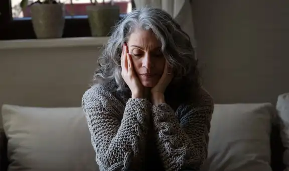 Jubilada se va de vacaciones y su hija se enoja porque no atenderá a sus nietos: "Deberías estar aquí para cuidarlos”