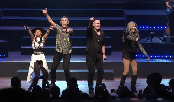 Amistades Peligrosas y The Sacados derrocharon nostalgia con sus mejores éxitos en la gala ‘Molan de los 90’