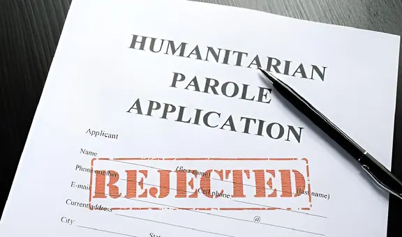 USCIS le pone fin al parole humanitario: Gobierno de Estados Unidos ya no aceptará más solicitudes