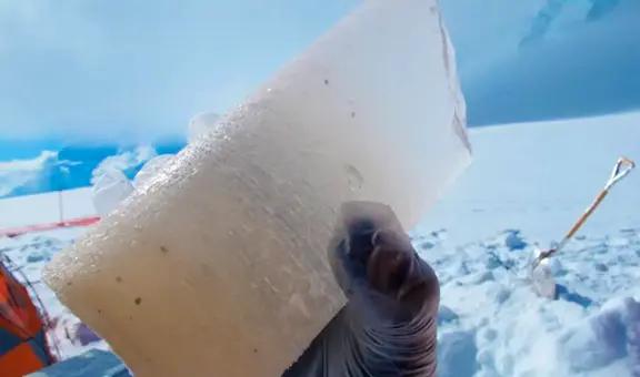 Hallan en la Antártida 'fósil de aire' atrapado hace 5 millones de años que ayuda a entender el clima de la tierra