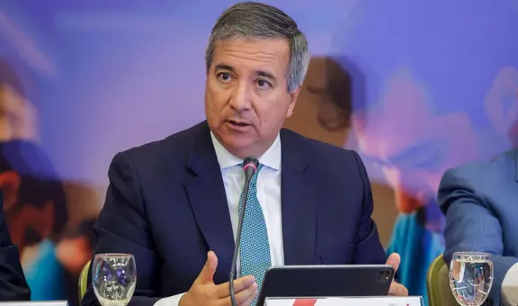 MEF defiende ley que reduce el IGV frente a críticas por impacto fiscal: "Estamos de acuerdo con ella"