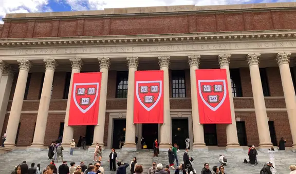 Lo último sobre Harvard: Indonesia en alerta tras limitaciones en la inscripción de sus 87 estudiantes extranjeros en EEUU