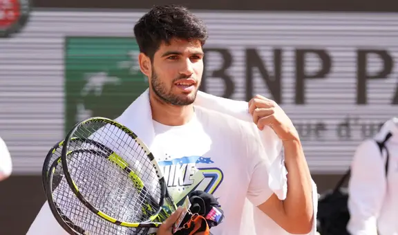 Carlos Alcaraz logra un récord histórico en Roland Garros al alcanzar las 20 victorias en el torneo