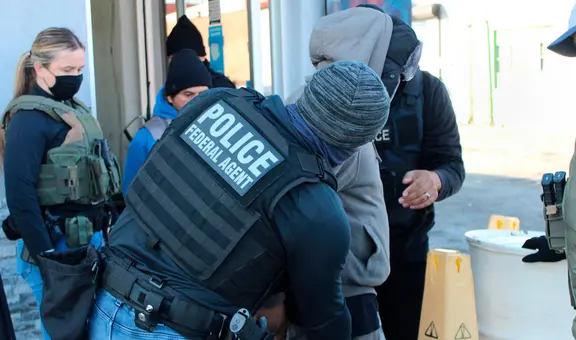 Redadas del ICE arrasan en EEUU: 12 inmigrantes mexicanos fueron detenidos en este estado santuario