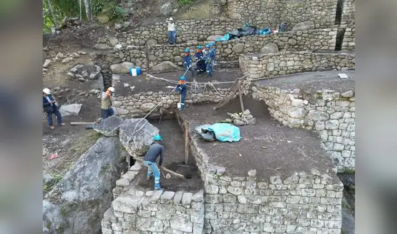 Avanzan trabajos de restauración de Incarracay y el camino a la Gran Caverna de Machu Picchu