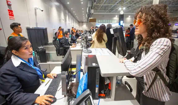 Arribo de turistas al Perú no despega: Flujo de visitantes internacionales sigue más de 25% por debajo del nivel prepandemia