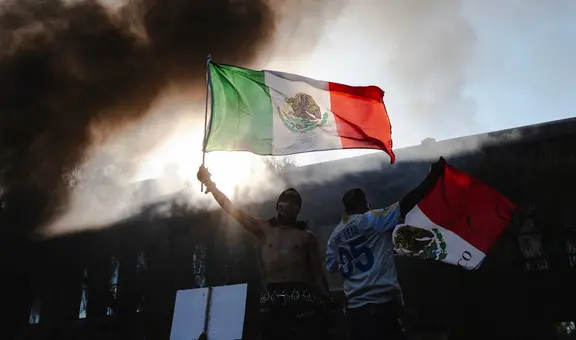 ¿Por qué la bandera de México se convirtió en un símbolo durante las protestas en Los Ángeles contra ICE?