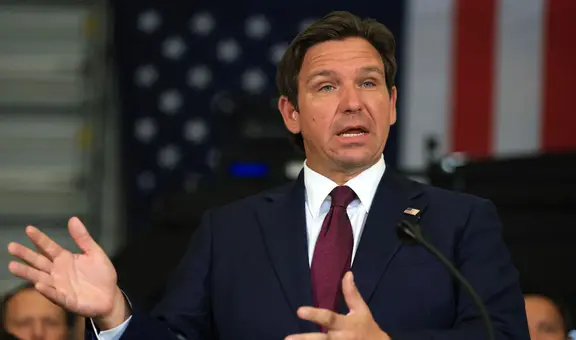 Ron DeSantis permite atropellar a inmigrantes manifestantes en las calles de Florida: “Tienes derecho”