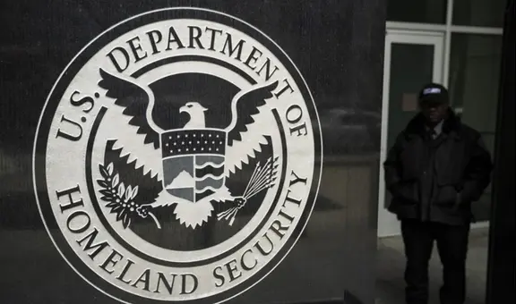 Mujer de Bangladesh denuncia a su esposo por abuso doméstico y él amenaza con deportarla tras casarse en Nueva York