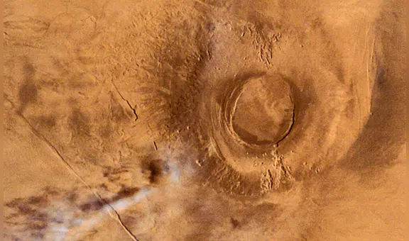 La NASA descubre un enorme volcán en Marte que duplicaría en tamaño al Monte Everest: foto fue capturada por la sonda Mars Odyssey