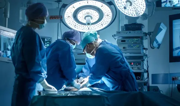 Le extirpan a una mujer varios de sus órganos tras creerse que tenía cáncer y muere en España: su hijo fue indemnizado con más de 300 mil dólares