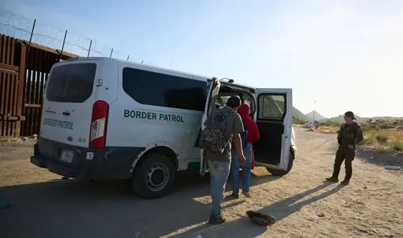Padre inmigrante acepta deportación por 20 años de EEUU para regresar a sepultar a su hijo en México: "Todo era para él"