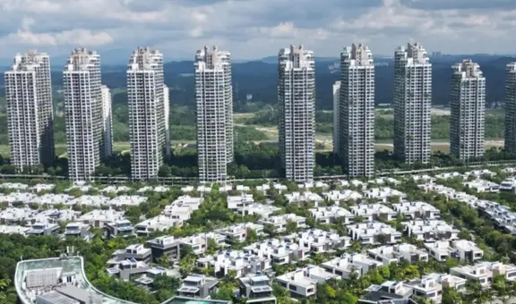 Pareja alquiló un departamento con vista al mar, pero resultó ser una 'ciudad fantasma': "No me importaba el dinero, solo quería irme”