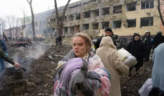 Nuevo ataque de drones rusos bombardean la segunda ciudad más grande de Ucrania: nueve heridos y un hospital de maternidad dañado