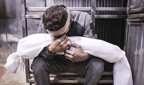 Padre palestino narra la muerte de su hijo en un ataque aéreo de Israel en Gaza: "Solo quería agua"