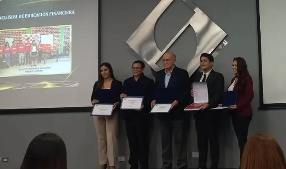 SBS premia a Caja Huancayo por su propuesta inclusiva de educación financiera en SMA 2025
