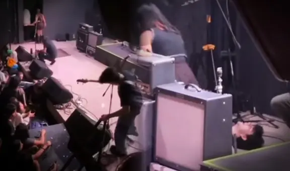 Integrantes de banda peruana sufren descargas eléctricas durante concierto en vivo