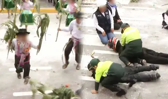Escolares de El Agustino cantan “Flor de Retama” durante desfile escolar: “La delincuencia no nos va a callar”