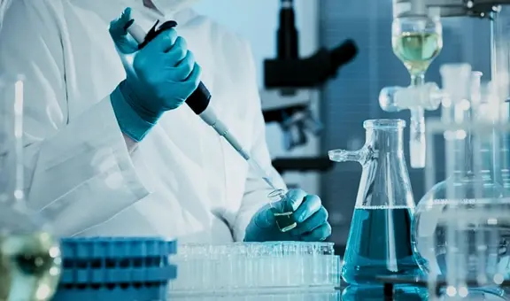 Científico en Harvard da un paso histórico hacia el 'origen de la vida' al crear vida artificial desde cero