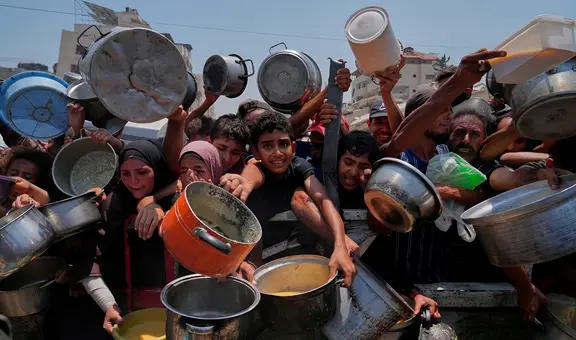 Reino Unido enviará ayuda humanitaria a Gaza vía aérea y evacuará a niños que necesiten atención médica