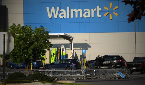 Pánico en Walmart: hombre sería investigado por terrorismo tras apuñalar a 11 personas en tienda de EEUU