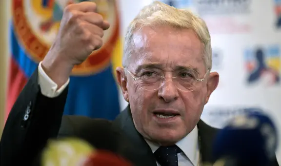 Estos son los delitos por los que Álvaro Uribe, expresidente de Colombia, fue hallado culpable en fallo histórico