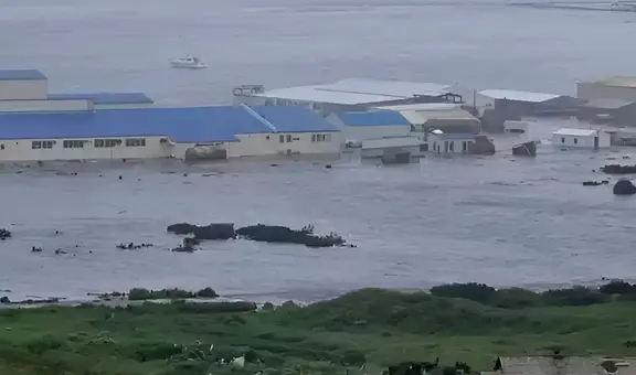 Tsunami devasta ciudad de Severo-Kurilsk tras fuerte terremoto en Rusia: edificios quedaron bajo el agua