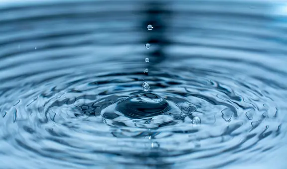 La microdescarga en gotitas de agua habrían iniciado el surgimiento de la vida en el planeta