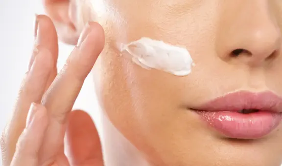 Digemid alerta sobre crema antiarrugas china y ordena su retiro inmediato por riesgo grave a la salud