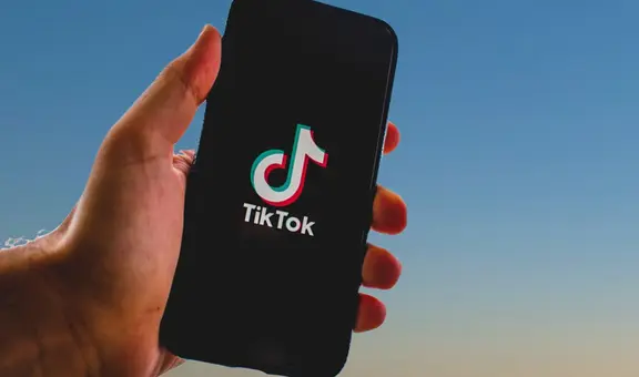Joven influencer termina ahogándose en plena transmisión en vivo al intentar hacer un peligroso reto viral de TikTok