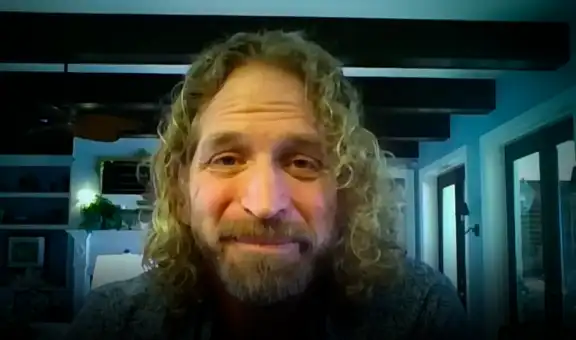 El hombre que vivió 100 días bajo el agua y los increíbles efectos que experimentó en su cuerpo