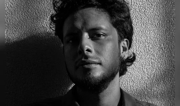 Paolo Tizón: "Una democracia sana siempre fomenta el arte crítico"