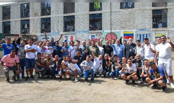 Presos de Lurigancho envían cartas al Papa expresando su afecto y adhesión