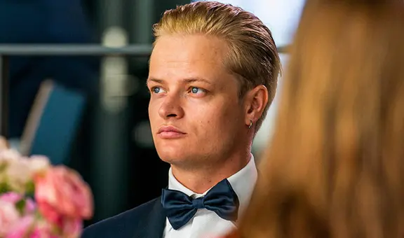 Marius Borg Høiby, hijo de la princesa de Noruega, es acusado de 32 delitos graves: 4 de ellos por abuso sexual
