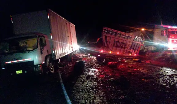 Múltiple choque en carretera Arequipa - Puno deja un chofer herido