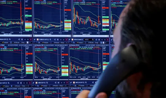 AFP podrán invertir hasta el 80% de los fondos de afiliados en el extranjero, según ley promulgada por el Ejecutivo