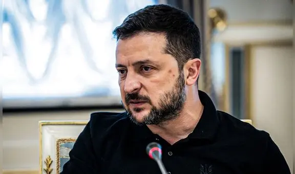 Zelensky reitera que no entregará tierras ucranianas mientras Rusia reivindica la toma de dos pueblos en Donetsk