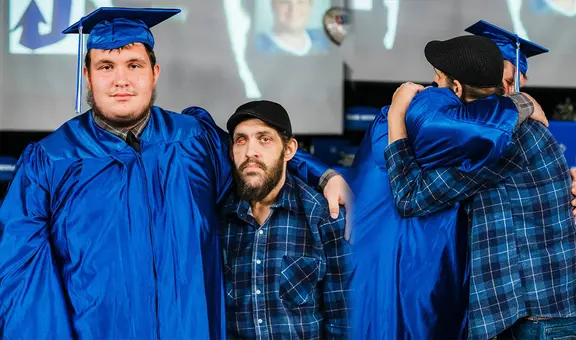 El conmovedor gesto de un estudiante a su padre con cáncer terminal: adelantó su graduación dos años para que pueda asistir