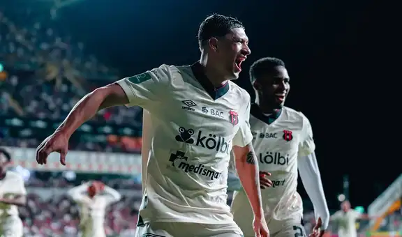 Alajuelense venció 1-0 a Saprissa y se quedó con el clásico nacional de Costa Rica