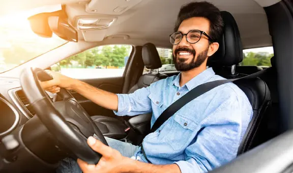 ¿Cómo elegir el seguro adecuado para tu vehículo y evitar pagar de más?