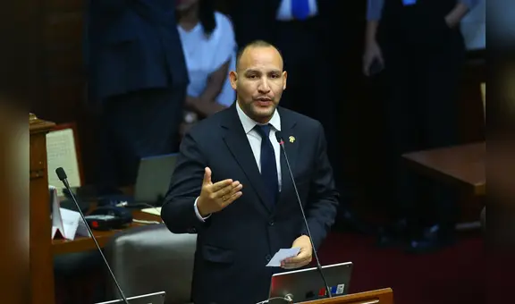 Congreso: Alejandro Muñante busca criminalizar a mujeres que denuncian casos de violencia