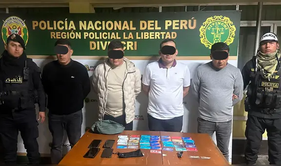 Detiene a cuatro sujetos dedicados al cambiazo de tarjetas de créditos en Trujillo