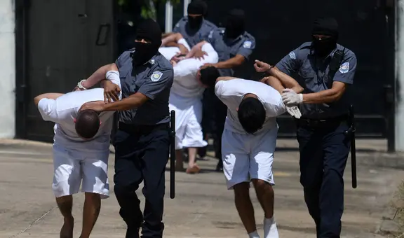 EE.UU. designa a la pandilla 'Barrio 18' como organización terrorista extranjera y Nayib Bukele lo agradece