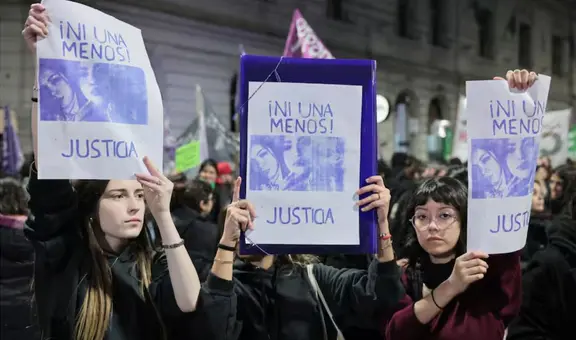 Detienen a peruano vinculado a triple feminicidio que conmocionó Argentina: crimen fue transmitido por redes
