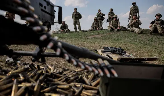 Rusia lanza campaña militar para reclutar 135.000 hombres y promete que no serán enviados a Ucrania