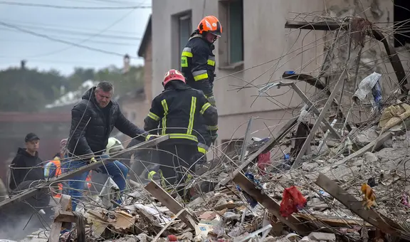 Rusia intensifica los ataques a las redes eléctricas de Ucrania y deja 5 muertos tras bombardeo con drones y misiles